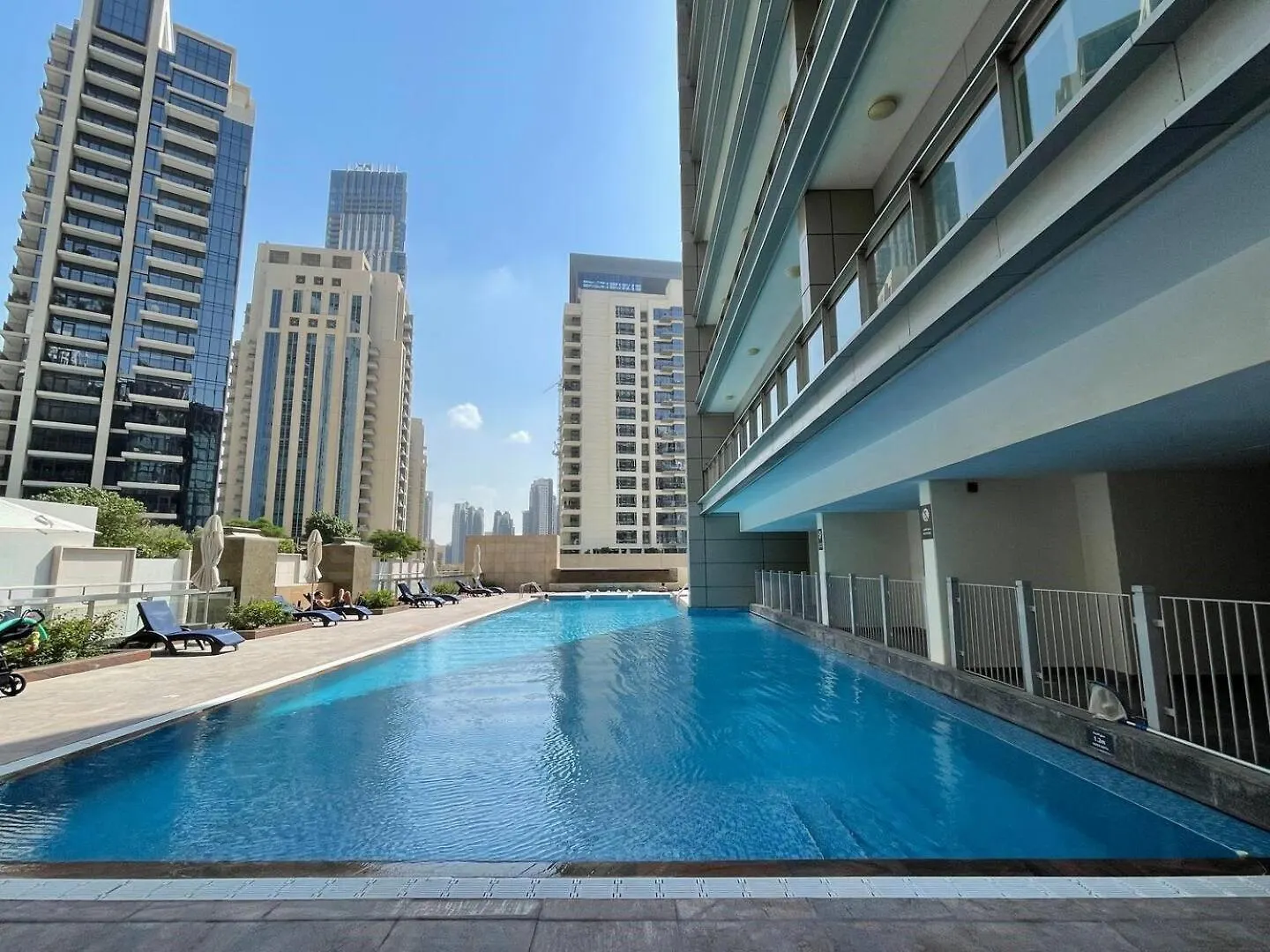 Elegant Two Bedroom Apartment With Large Balcony And Panoramic Downtown Skyline & Boulevard Views By Luxury Space 두바이